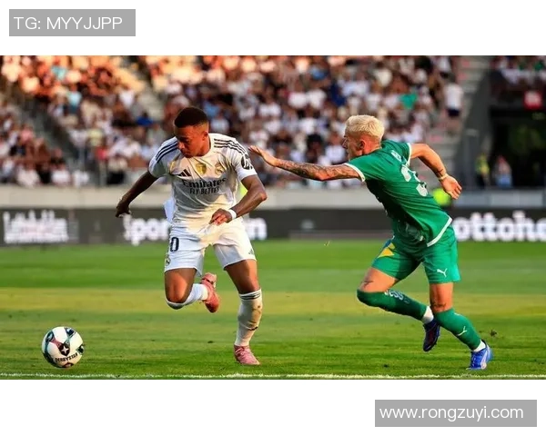 世界杯激战莱比锡与皇马平局转会风波引发全场热议