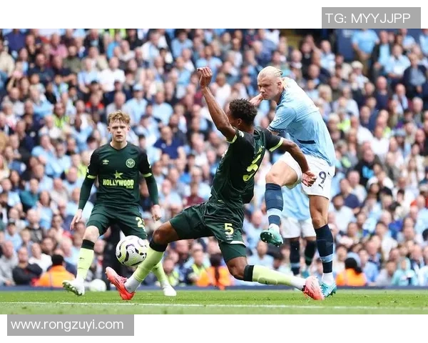 英超焦点战巴黎圣日耳曼与波尔图握手言和转会传闻再度升温