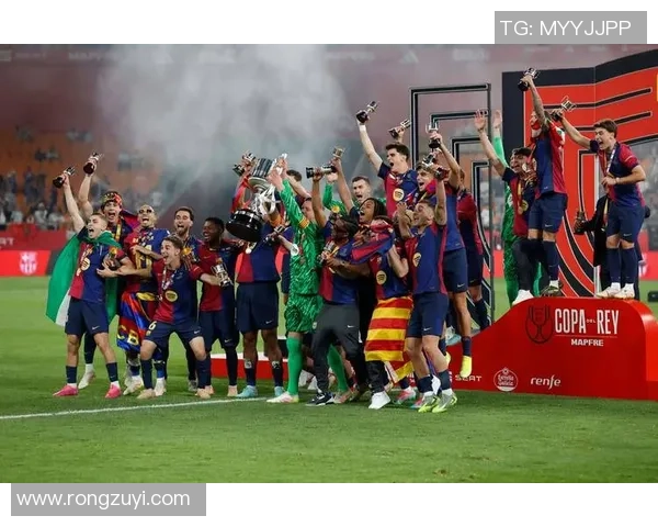 国王杯激战曼联逆转皇马4比3神奇扑救成比赛转折点