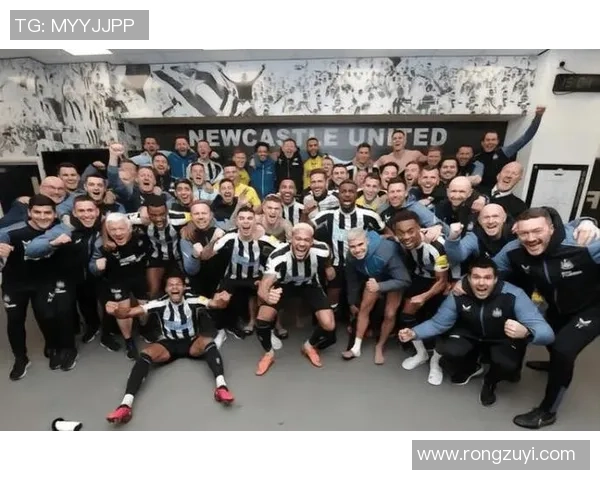 意甲精彩对决里昂凭借绝杀战胜多特蒙德全场沸腾