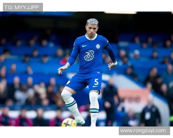 英超惊现冷门本菲卡4-3逆转里昂乌龙球成比赛转折点