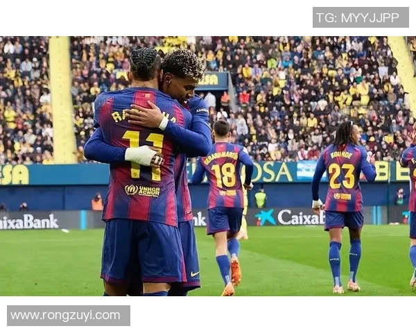 西甲激战：本菲卡与巴黎圣日耳曼战成平局补时进球引发全场狂欢